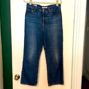 LEVI high waisted “rib cage straight” jean